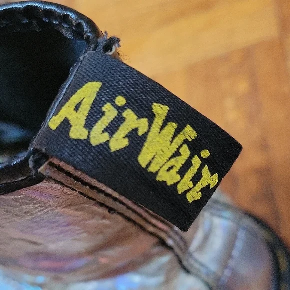 Dr. Martens 90's Holographic Lace Up Boots Womens Size 7 (UK SIZE 5) - Picture 8 of 11